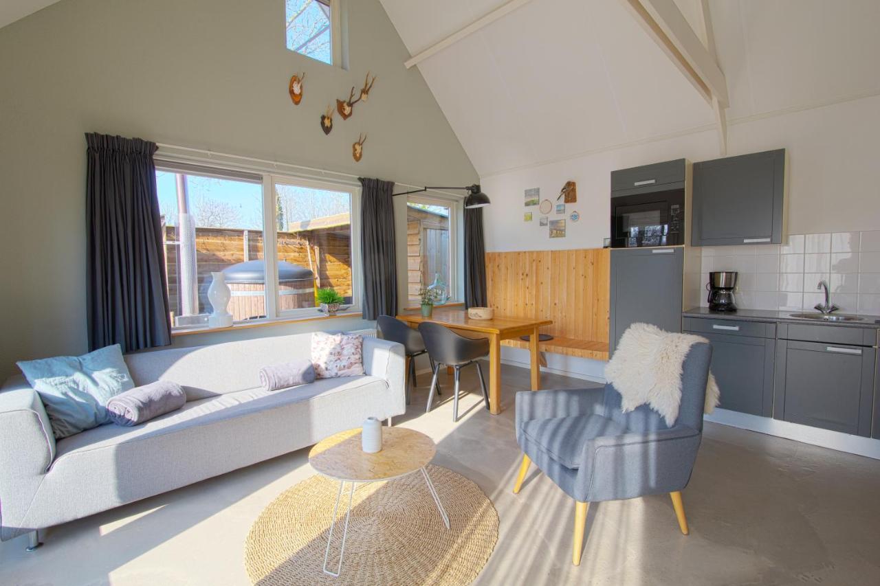 De Rozenbottel Holiday home *