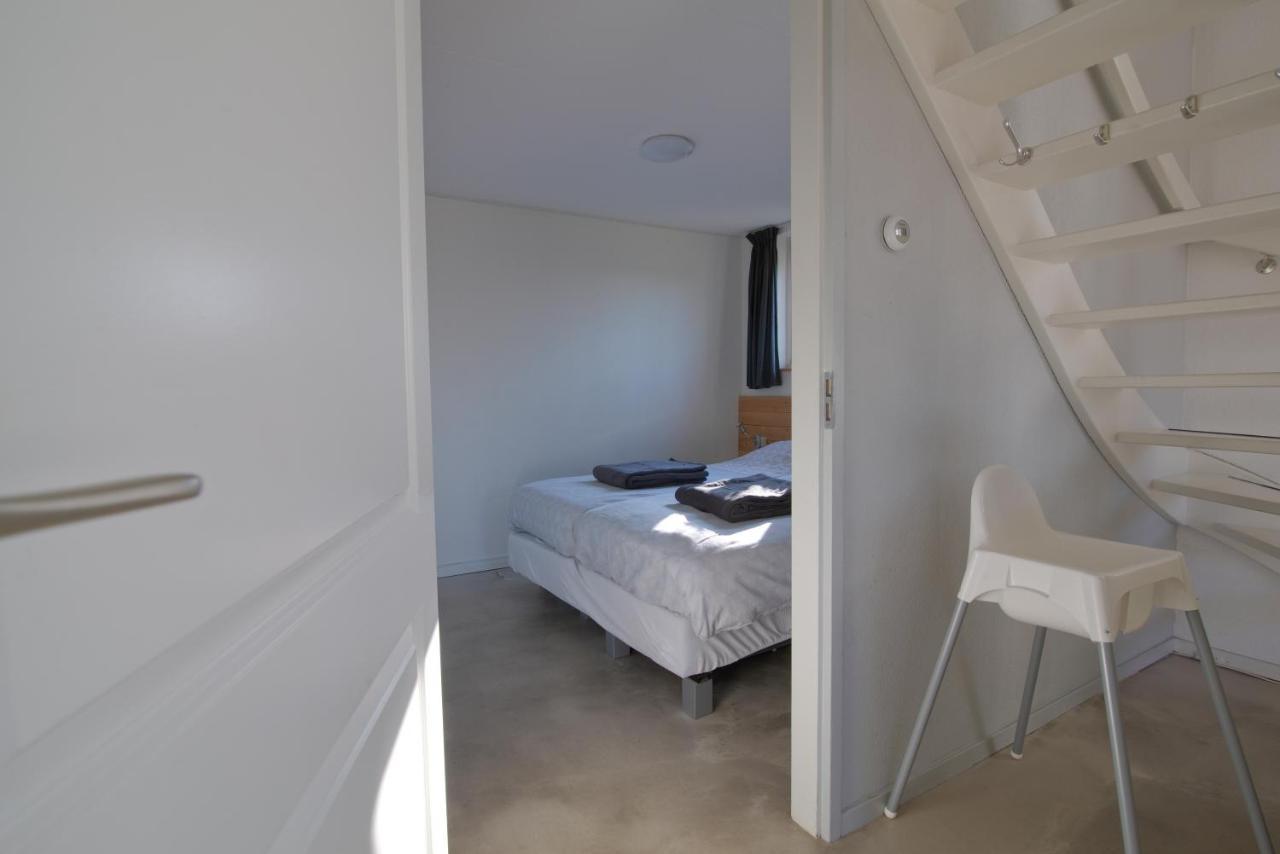 De Rozenbottel Holiday home Tzummarum