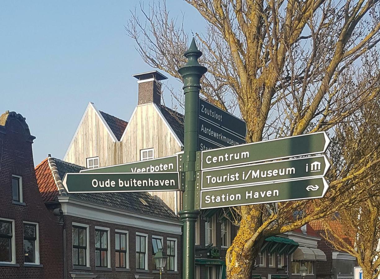 De Rozenbottel Tzummarum